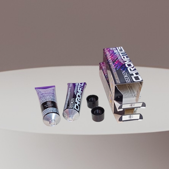 Redken Chromatics 2x Permanent Ammonia-free Hair Color Gold/Copper Light Blonde - Picture 8 of 14